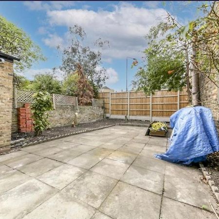 A Beautiful Newly Renovated Home: The Arlingford London Bagian luar foto