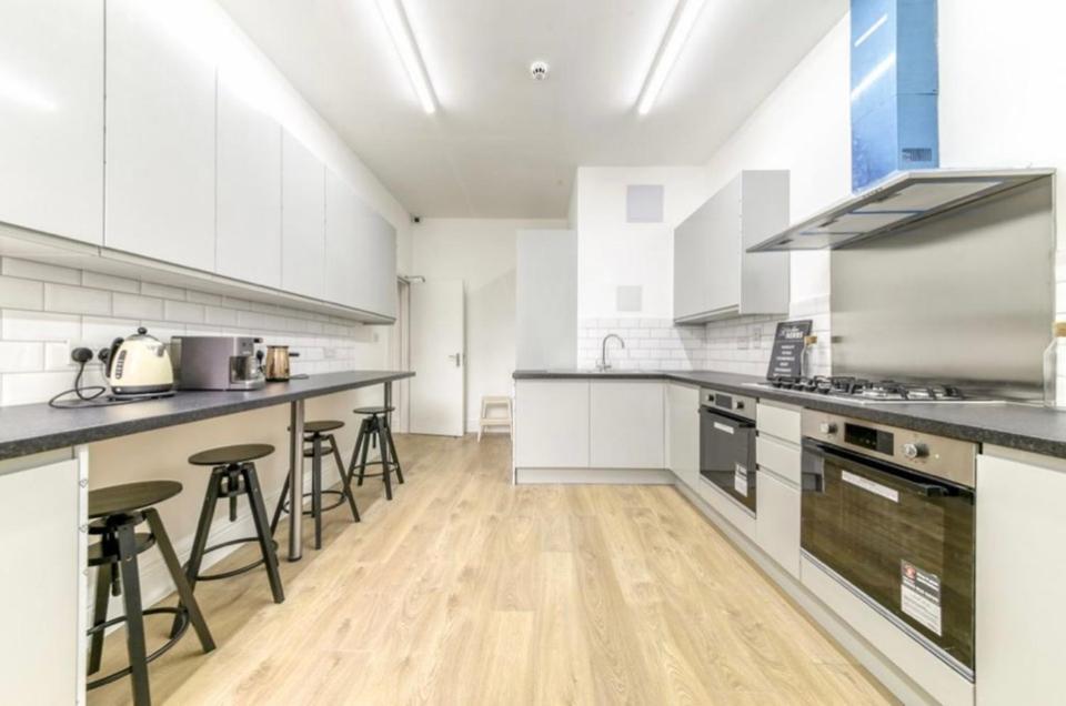 A Beautiful Newly Renovated Home: The Arlingford London Bagian luar foto